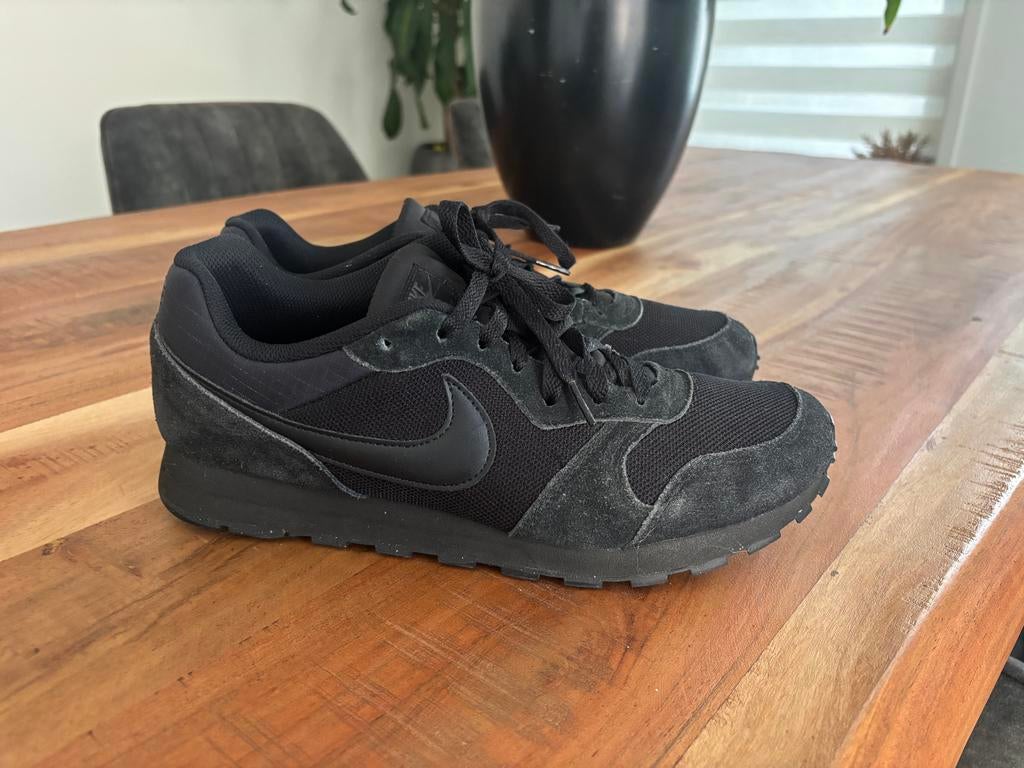 Nike MD Runner 2 Sneakers Maat 43 - Zwart, Zwart, Ophalen of Verzenden, Sneakers of Gympen, Zo goed als nieuw