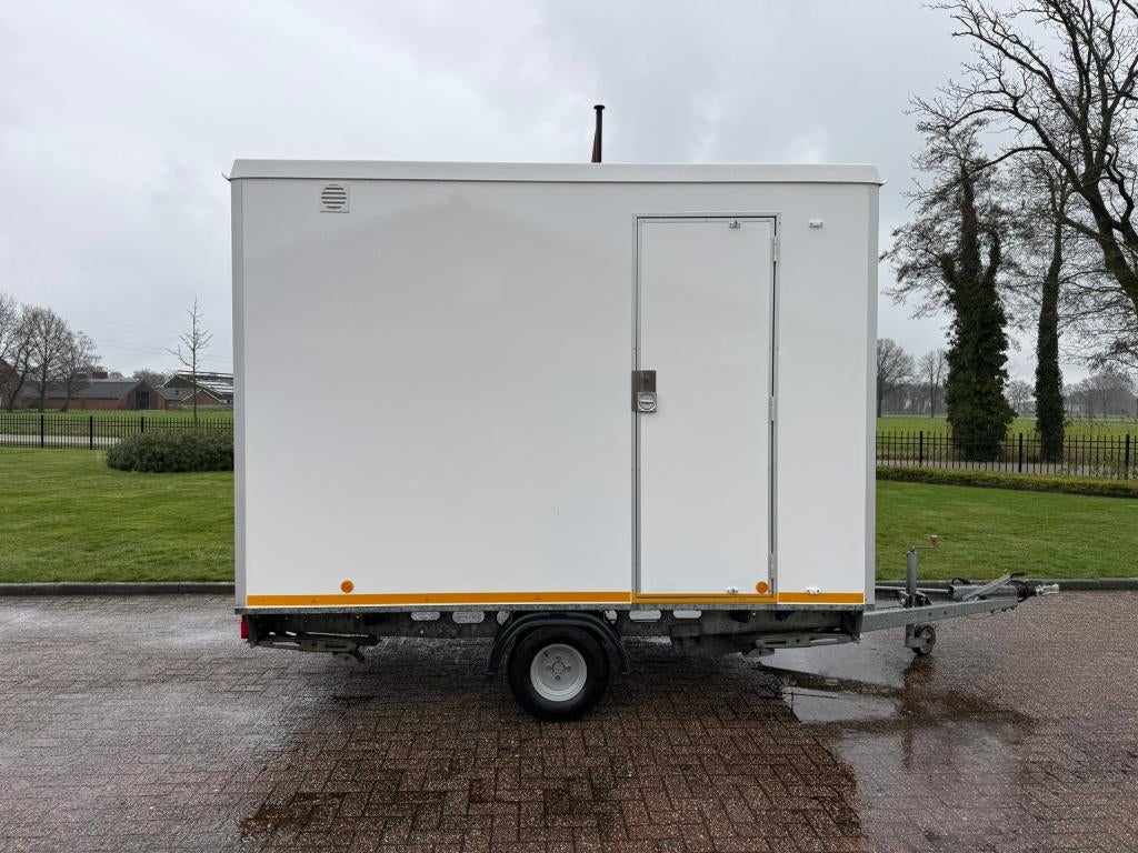 Schaftwagen met toilet (Bijna nieuw), Ophalen of Verzenden