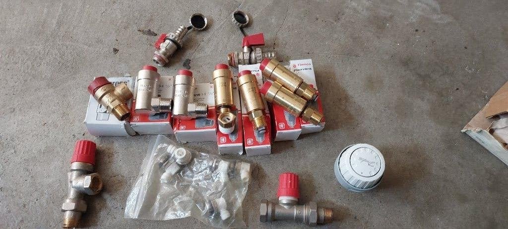 KOOPJE CENTRALE VERWARMING SPULLEN DANFOSS FLAMCO KRANEN ENZ, Minder dan 30 cm, Overige typen, Nieuw, Minder dan 60 cm