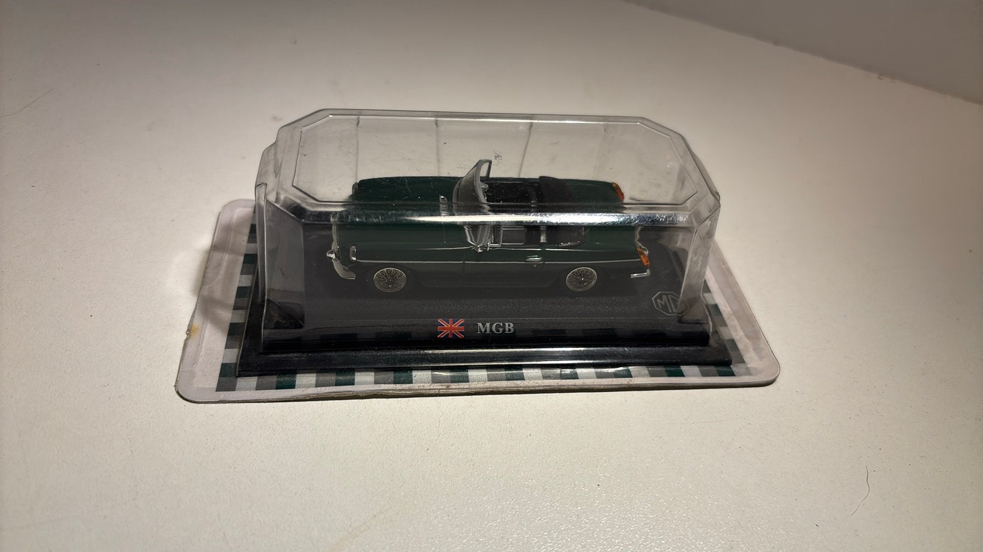 Mgb die cast 1.43, Overige merken, Auto, Ophalen of Verzenden, A