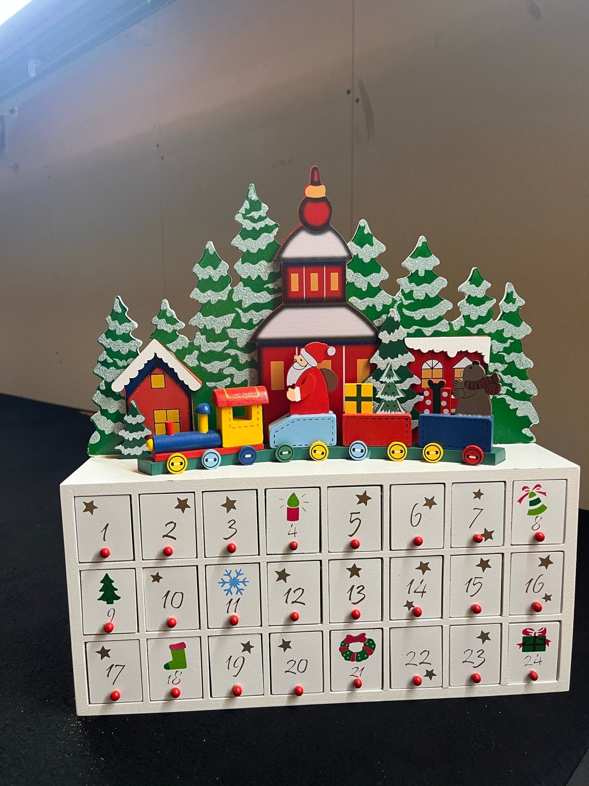 Houten adventskalender, Ophalen, Zo goed als nieuw