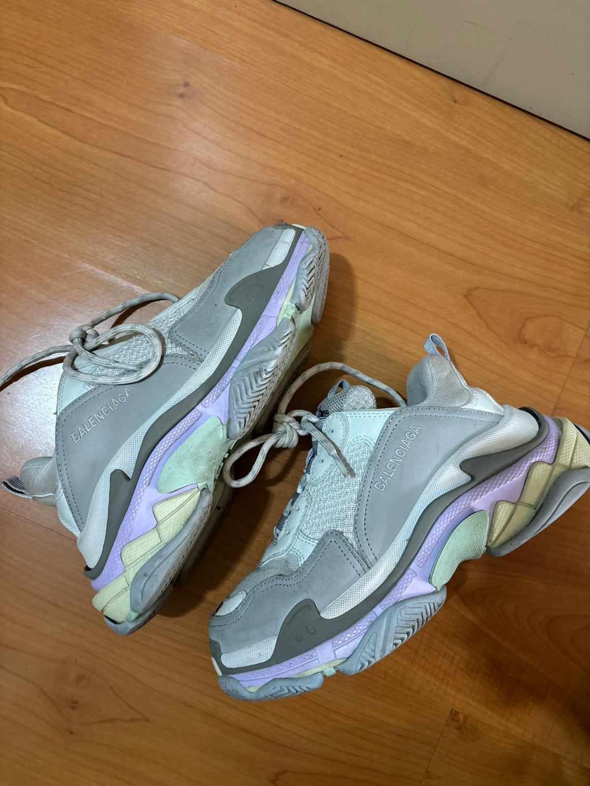 Balenciaga Sneakers, Ophalen of Verzenden, Zo goed als nieuw, Overige typen