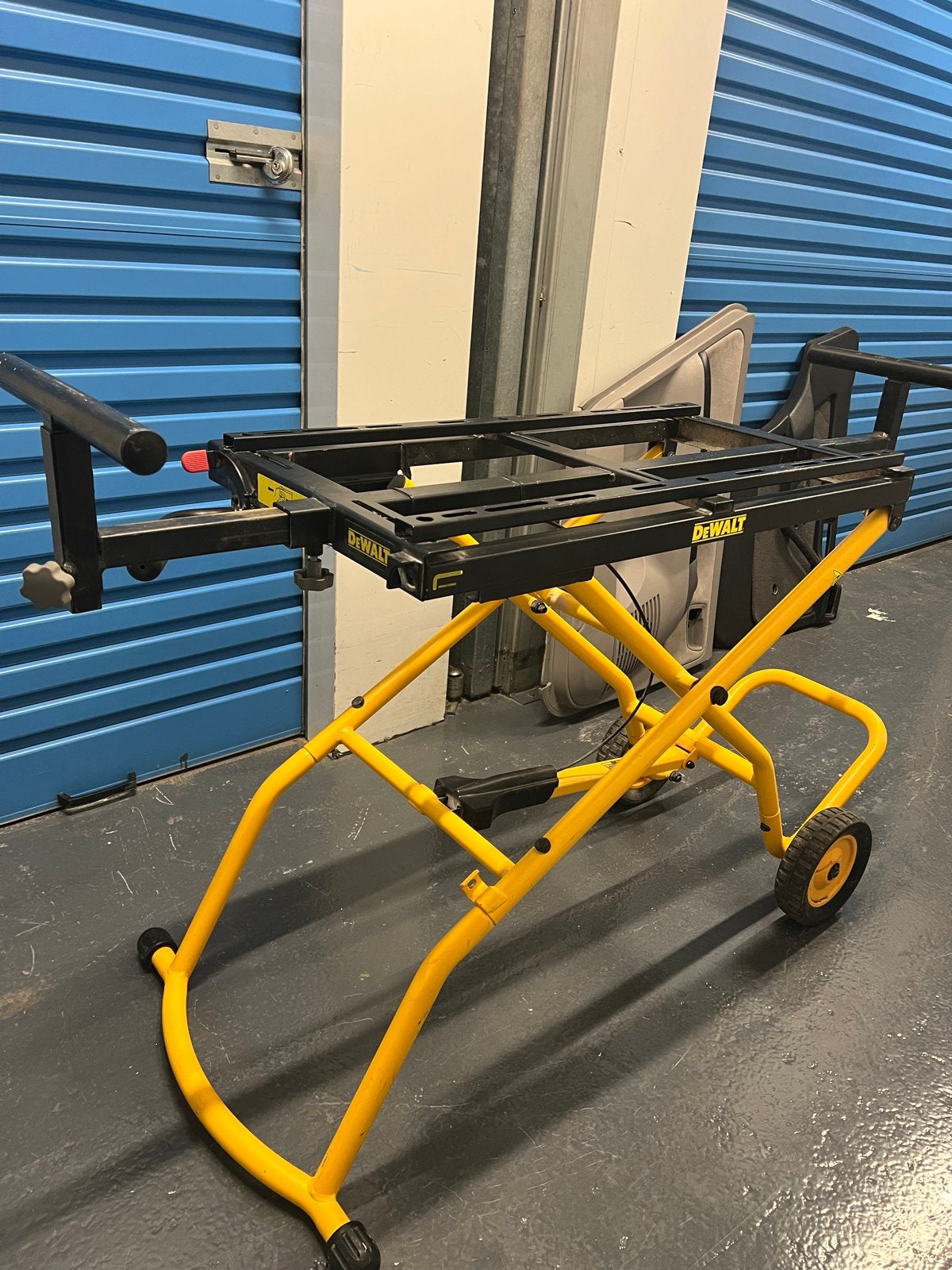 Onderstel DeWalt DE7260-XJ  voor Afkortzagen, Ophalen, Zo goed als nieuw
