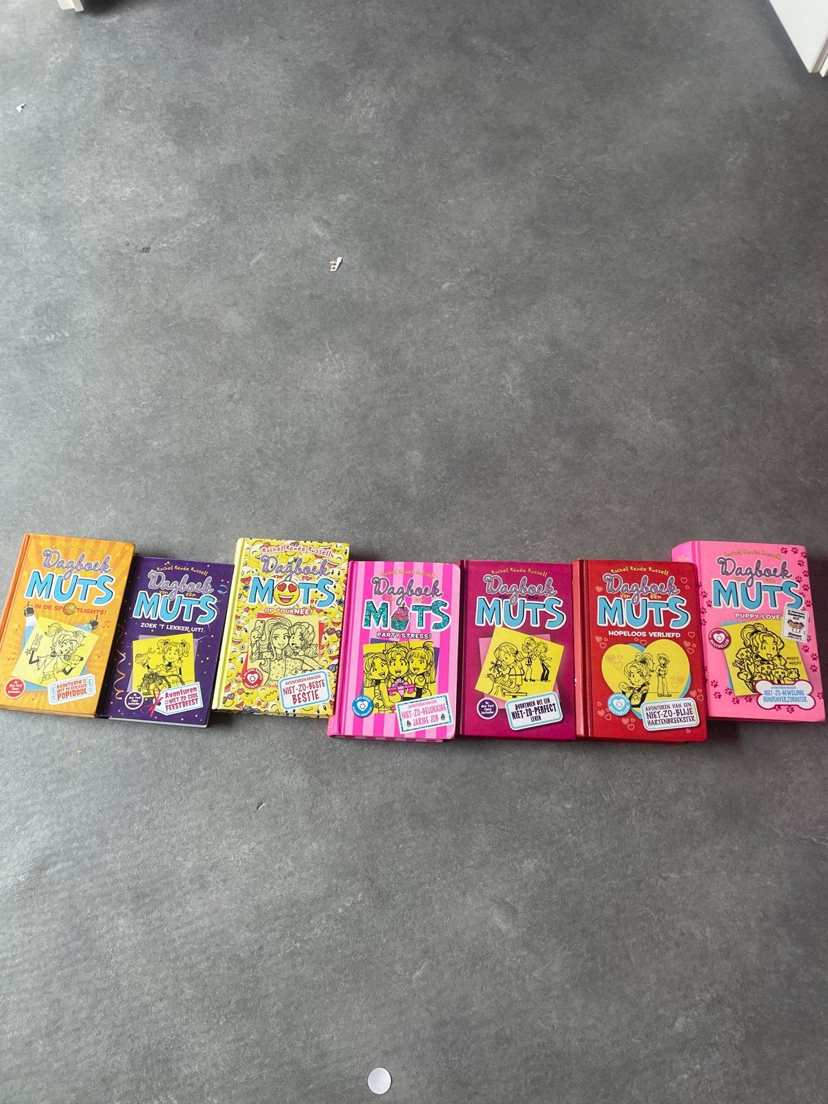 Dagboek van een Muts boeken - Complete set, Ophalen of Verzenden, Zo goed als nieuw, Fictie