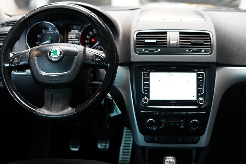 Skoda Yeti 1.2 TSI Elegance | AIRCO | CRUISE | PDC | ELEK.RA, Auto's, Voorwielaandrijving, Euro 5, Stof, Gebruikt