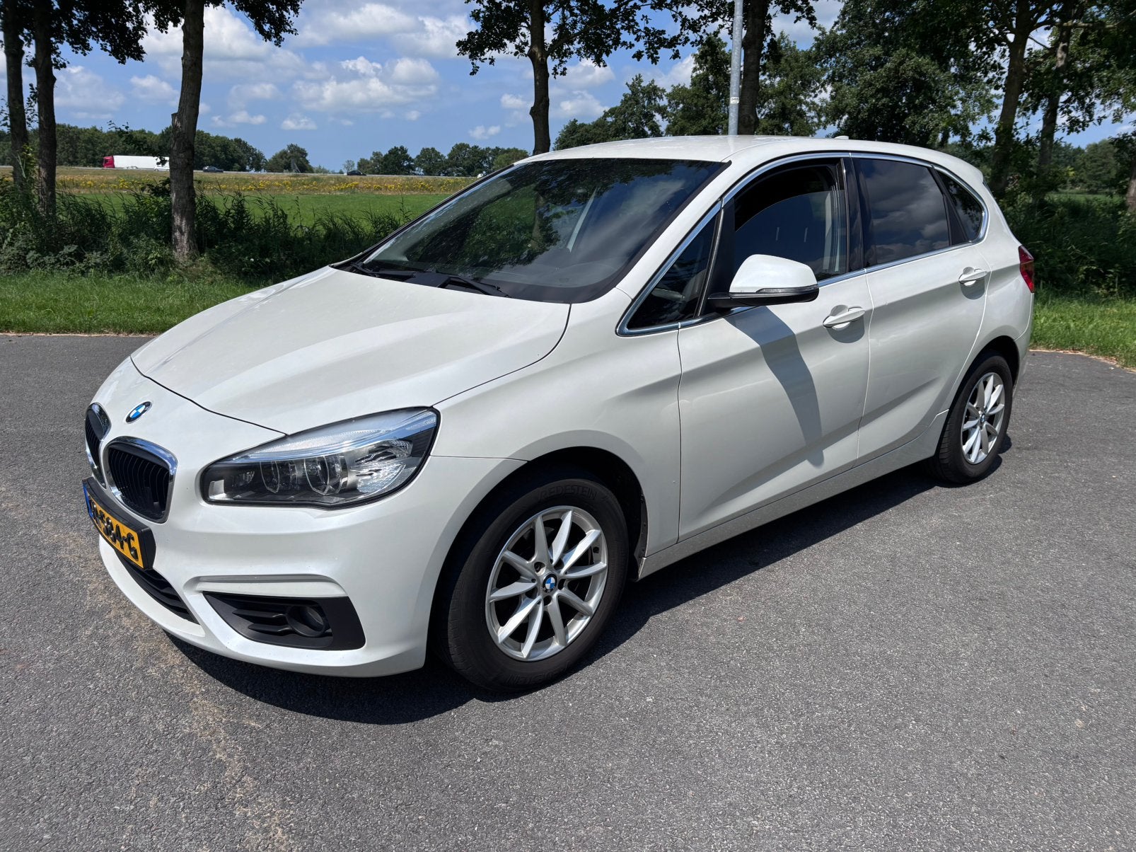 BMW 2-Serie Active Tourer 1.5 214D 2015 Wit, Auto's, BMW, Voorwielaandrijving, 1325 kg, Euro 6, 95 pk