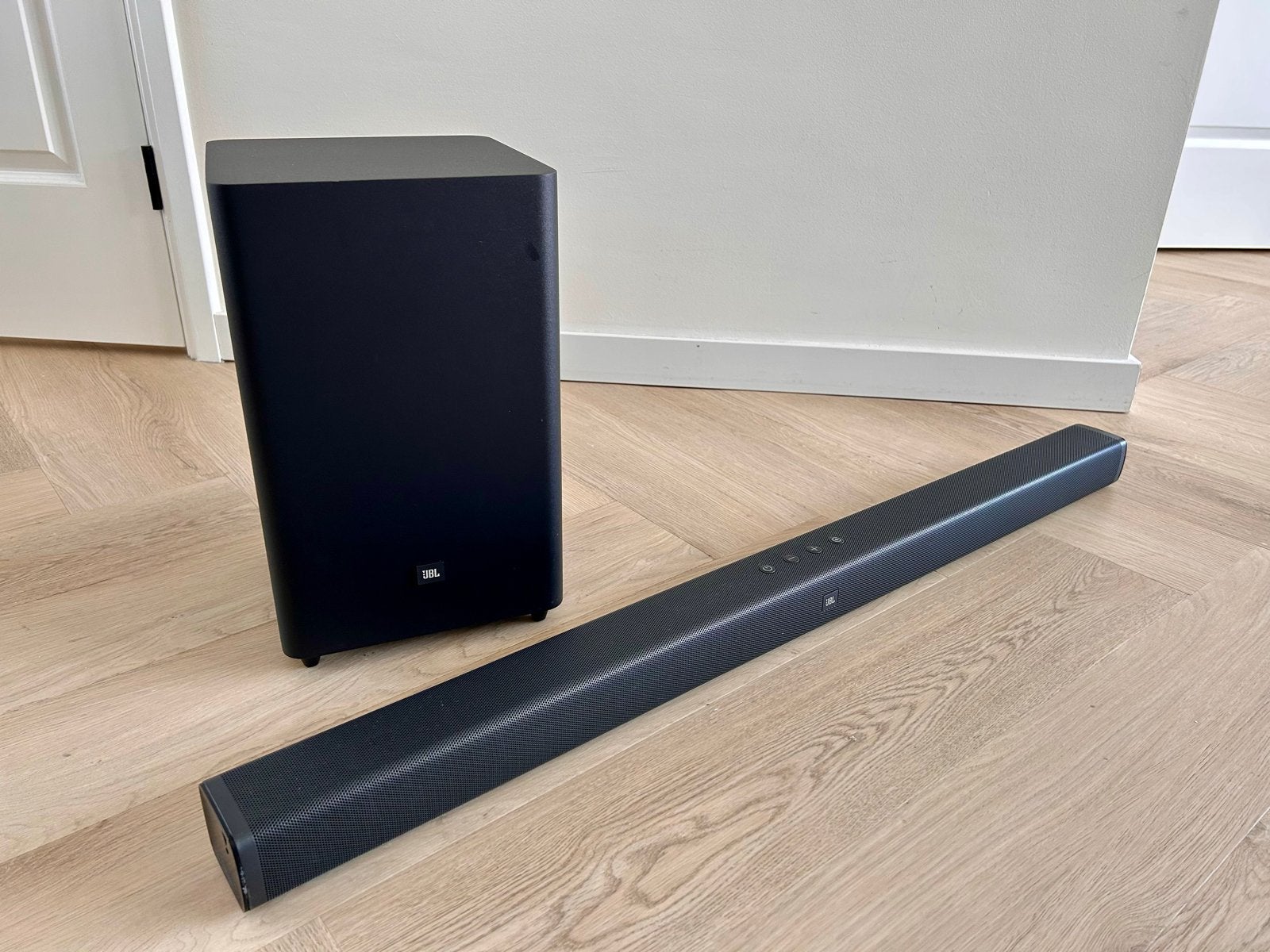 JBL Bar 2.1 Soundbar met draadloze subwoofer, Ophalen, Bluetooth, Zo goed als nieuw