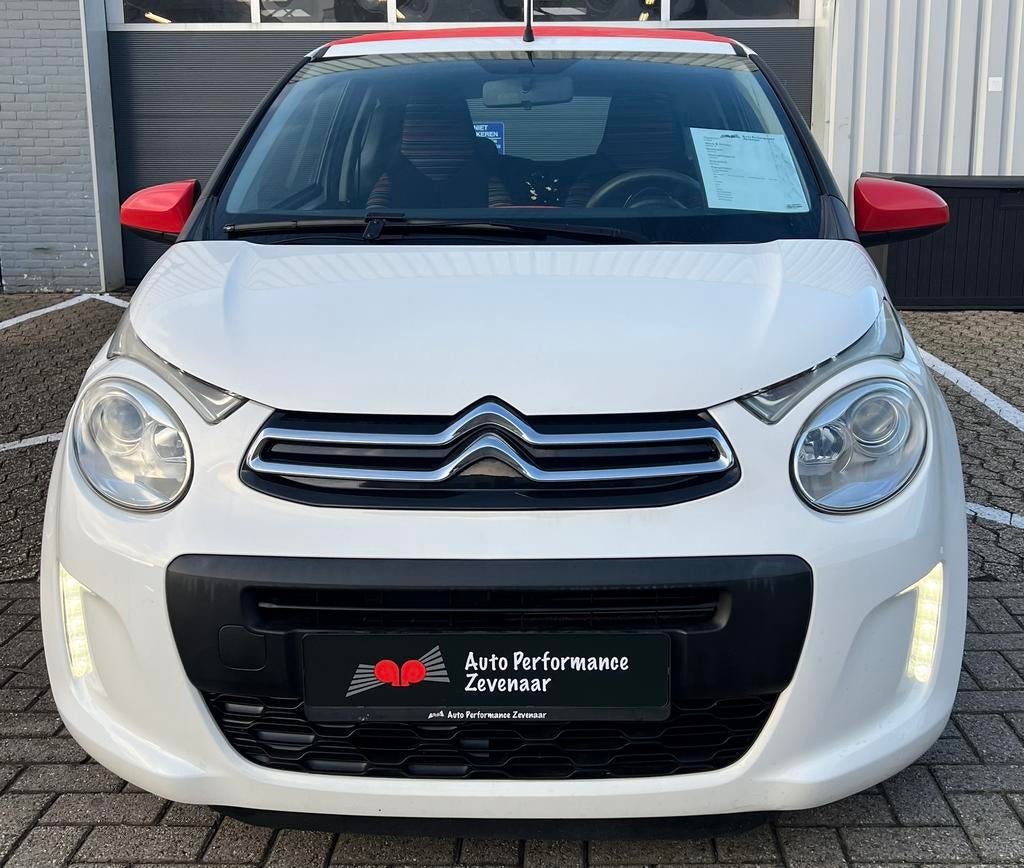 Citroën C1 1.2 60KW 3-DRS 2015 Wit, Auto's, Voorwielaandrijving, Stof, 1199 cc, 840 kg