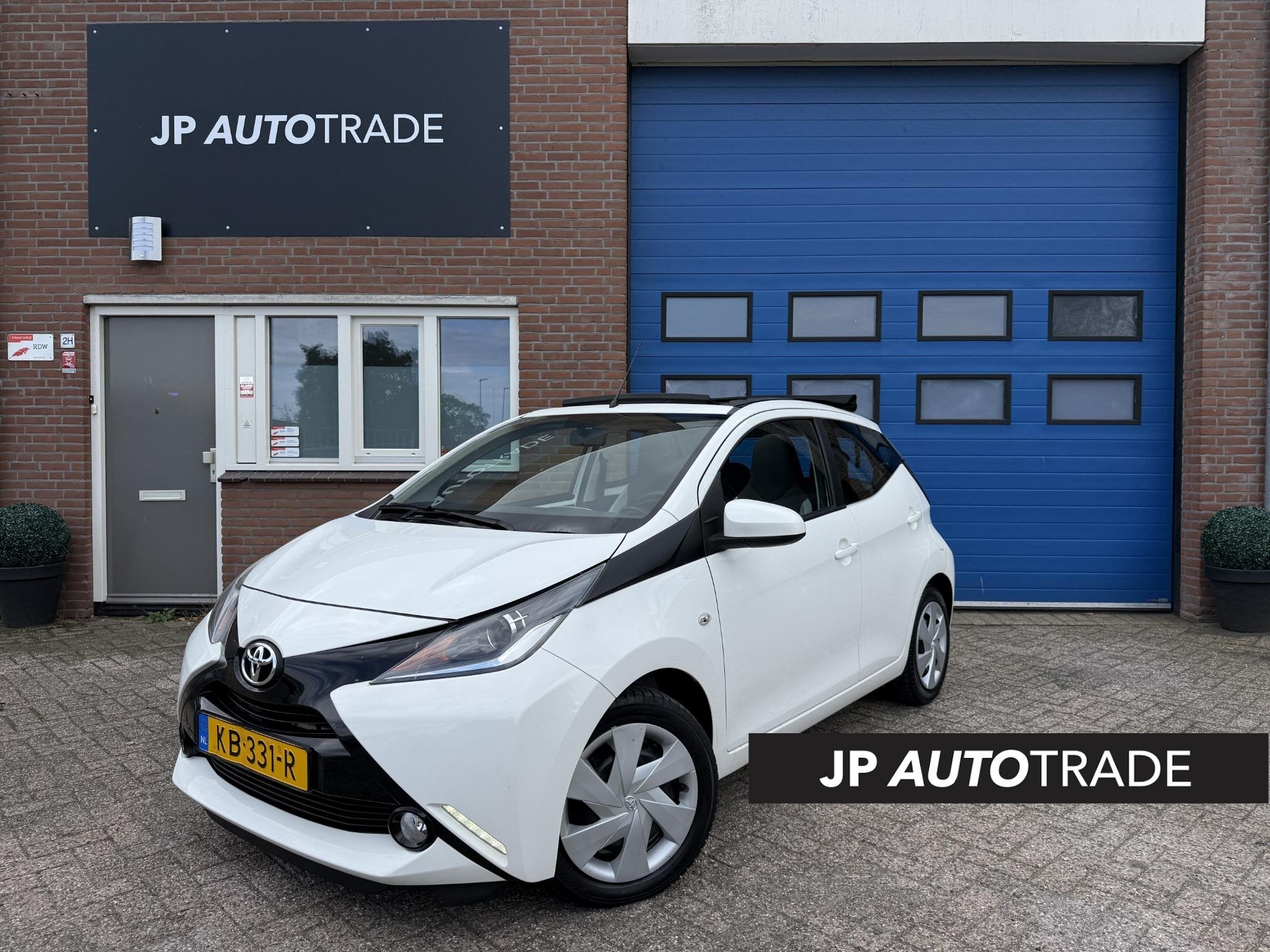 Toyota Aygo 1.0 VVT-i x-wave | Cabrio | Origneel NL | Led |, Auto's, Voorwielaandrijving, Stof, Gebruikt, Euro 6