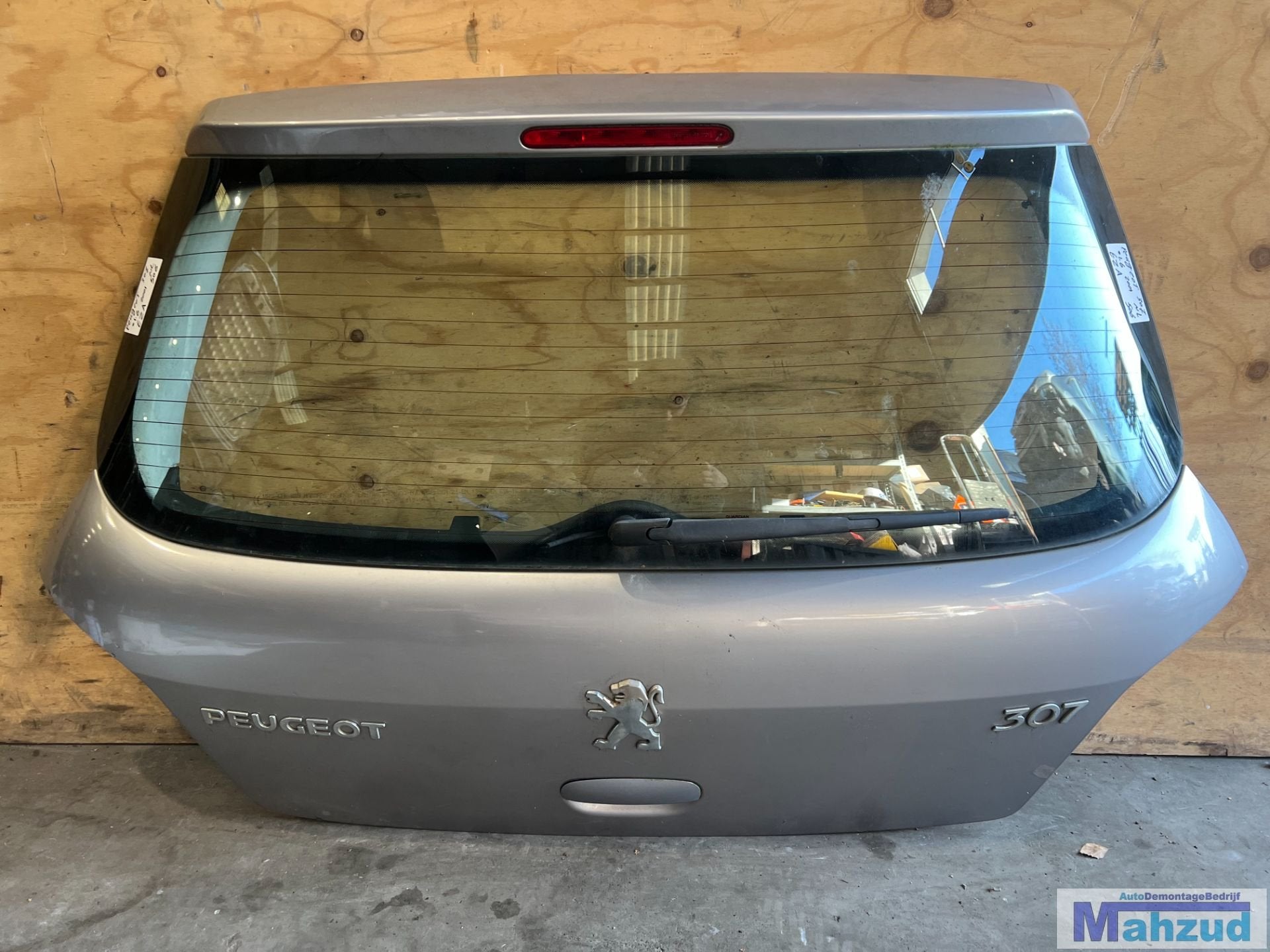 PEUGEOT 307 Grijs EZA achterklep 2001-2009, Taurusavenue 1
2132 LS  Hoofddorp, NL, Gebruikt, Contact.group@renault.com, Ophalen of Verzenden