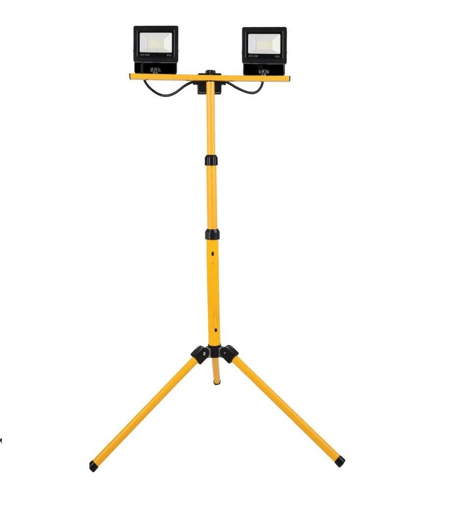 HÖFFTECH 20W LED Werklamp met Telescopische Standaard, Minder dan 50 watt, Ophalen of Verzenden, Lamp, Nieuw