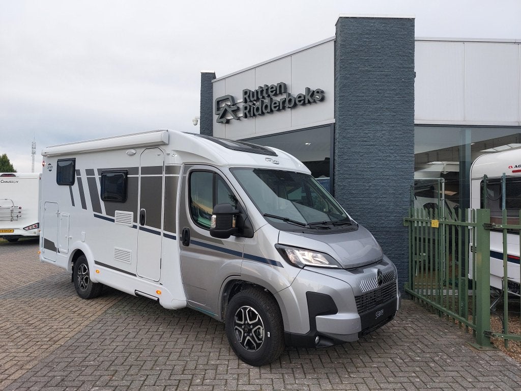 Carado V 337 PRO+, Automaat, Standaard zit, ABS, Ringverwarming