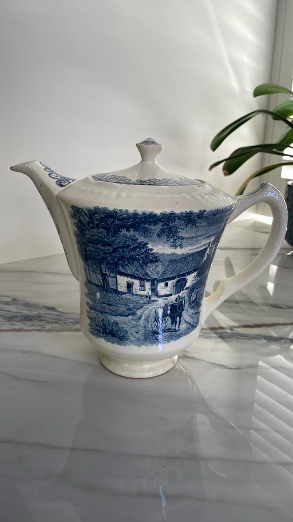 Antieke Koffiepot Boerenhoeve - Blauw/Wit Decor, Gebruikt, Keramiek, Overige typen, Ophalen of Verzenden