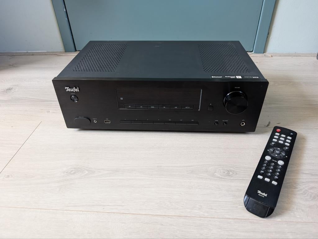 Teufel KB 62 CR CD Receiver – Krachtige stereo set, Zo goed als nieuw, 60 tot 120 watt, Stereo, Ophalen