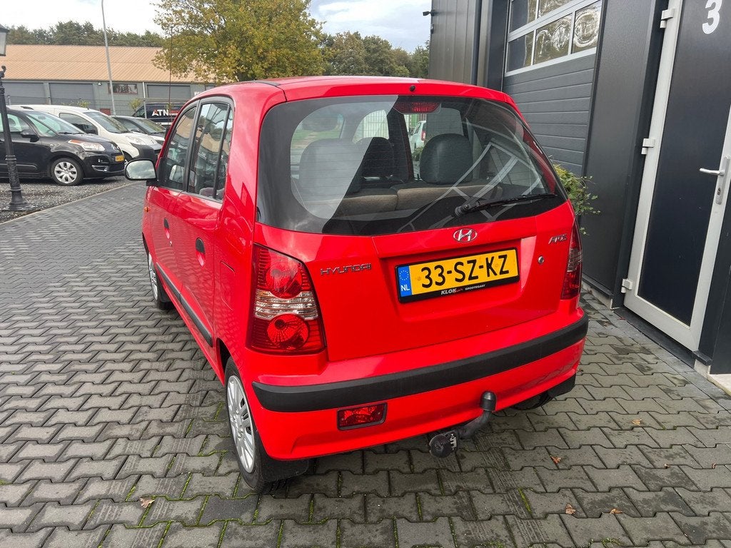 Hyundai Atos 1.1i 114.000 km ! nieuwe apk !, Auto's, Hyundai, Voorwielaandrijving, Stof, 31 €/maand, 4 cilinders