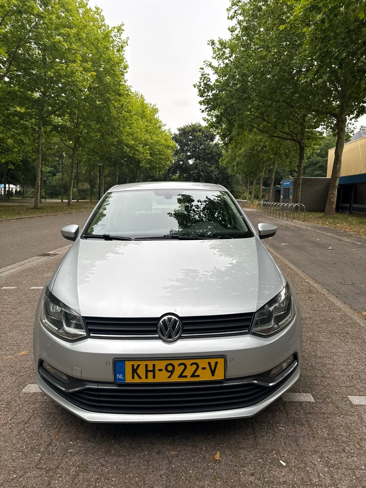 Volkswagen Polo 1.2 TSI Comfortline 2016 Zilver - Nieuwe APK, Voorwielaandrijving, Stof, 40 €/maand, 4 cilinders