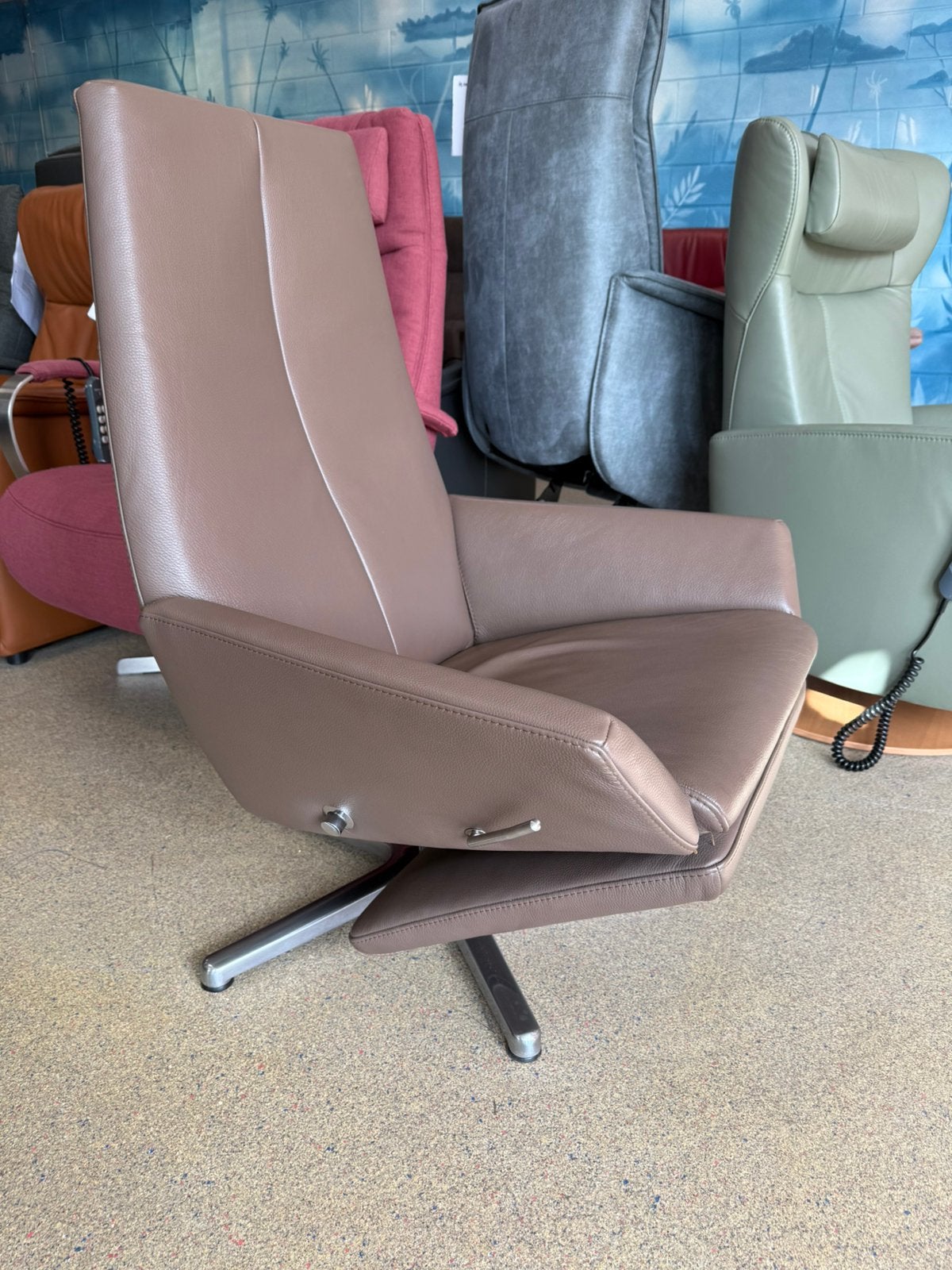 Showroom Gealux relaxfauteuil relax stoel gratis bezorging, Ruim 100 A merken sta op en relax fauteuils, Verzenden, Nieuw, Leer