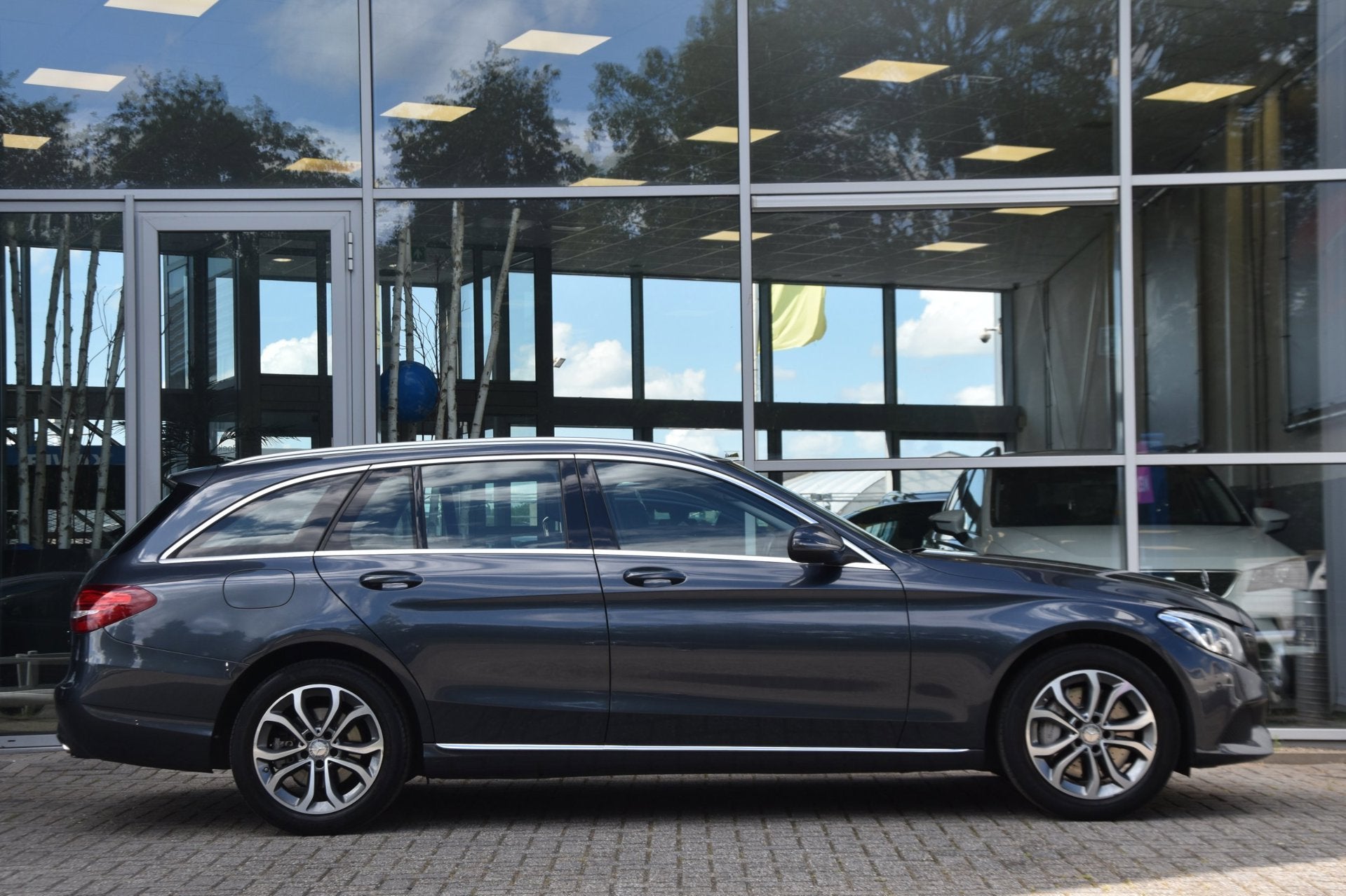 Mercedes-Benz C-klasse Estate C350e Estate Plug-In Hybrid Au, Auto's, Mercedes-Benz, Automaat, Achterwielaandrijving, Gebruikt