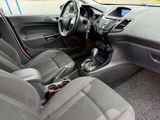 Ford Fiesta 1.0 EcoBoost 5deurs Titanium Automaat ST-Line Ai, Auto's, Wit, Bedrijf, 560 kg, Hatchback