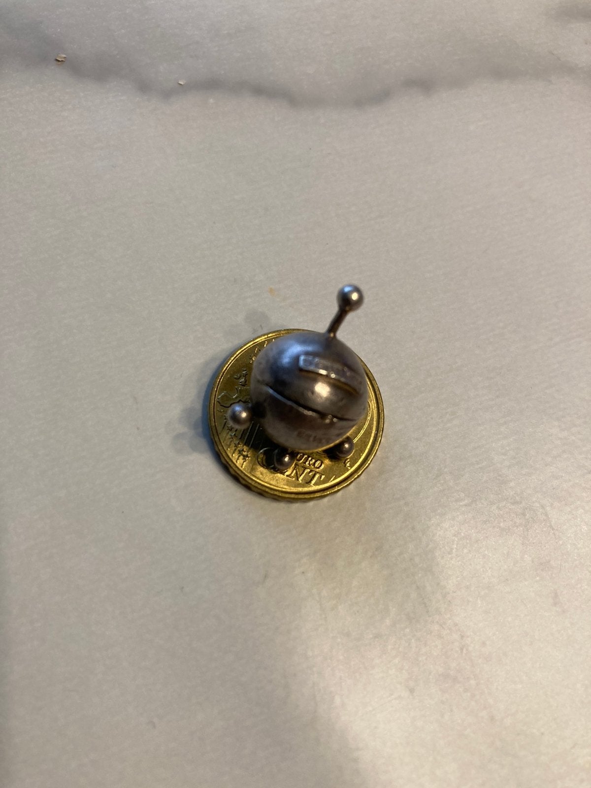 Vintage sterling zilveren bedel Spoetnik satelliet, Ophalen of Verzenden