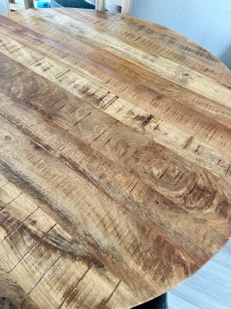 Mooie ronde tafel 130 cm mangohout, Huis en Inrichting, Tafels | Eettafels, Ophalen, Zo goed als nieuw, Rond, 100 tot 150 cm