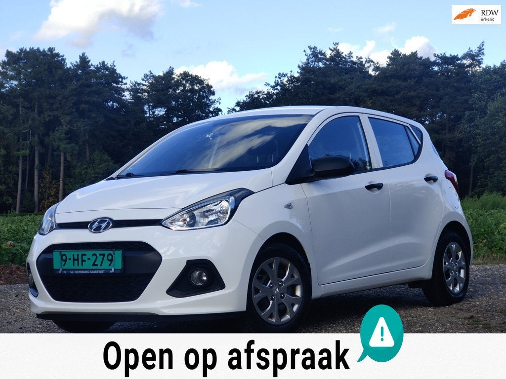 Hyundai i10 I10 1.0 Drive (2016) | 100% Dealer Onderhouden, Auto's, Voorwielaandrijving, Dealer onderhouden, Stof, Gebruikt