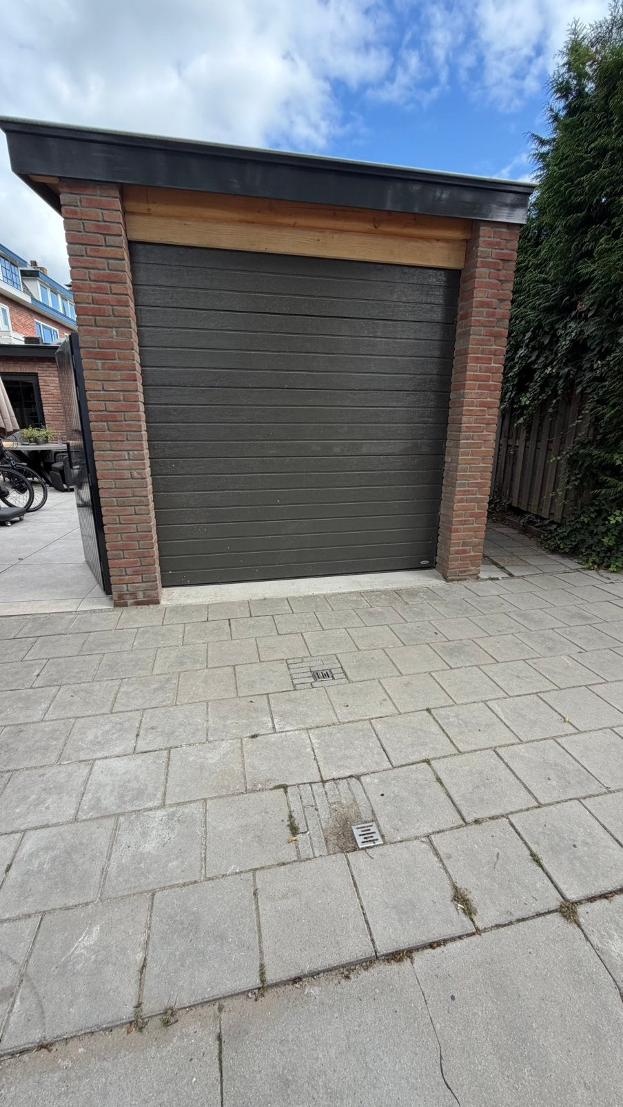 Elektrische Garagedeur, Ophalen