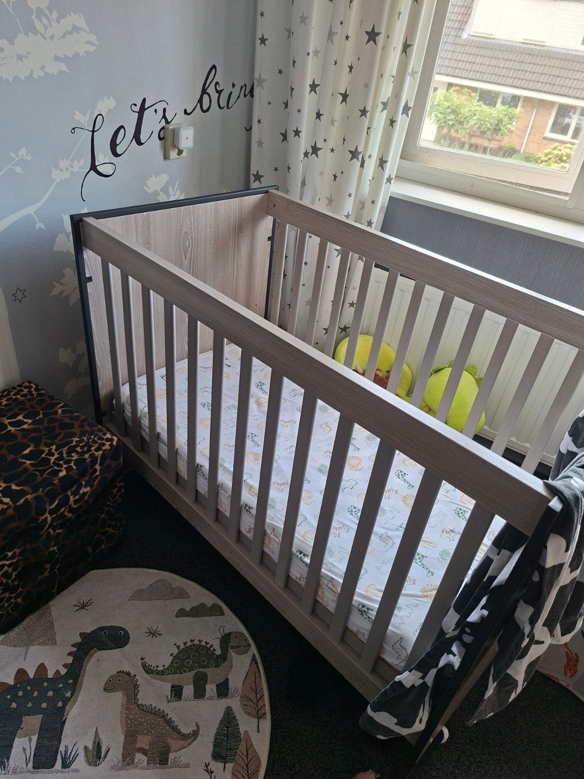 Complete babykamer: ledikant, commode en hoge kast, Kinderen en Baby's, Kinderkamer | Complete kinderkamers, Ophalen, Zo goed als nieuw
