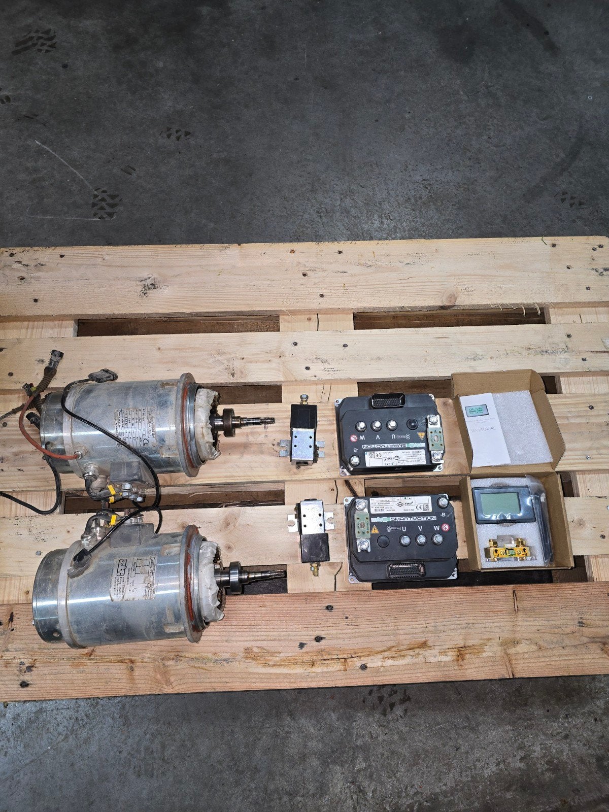 48V AC Asynchrone 2kW Elektromotor met Controller, Zakelijke goederen, Ophalen