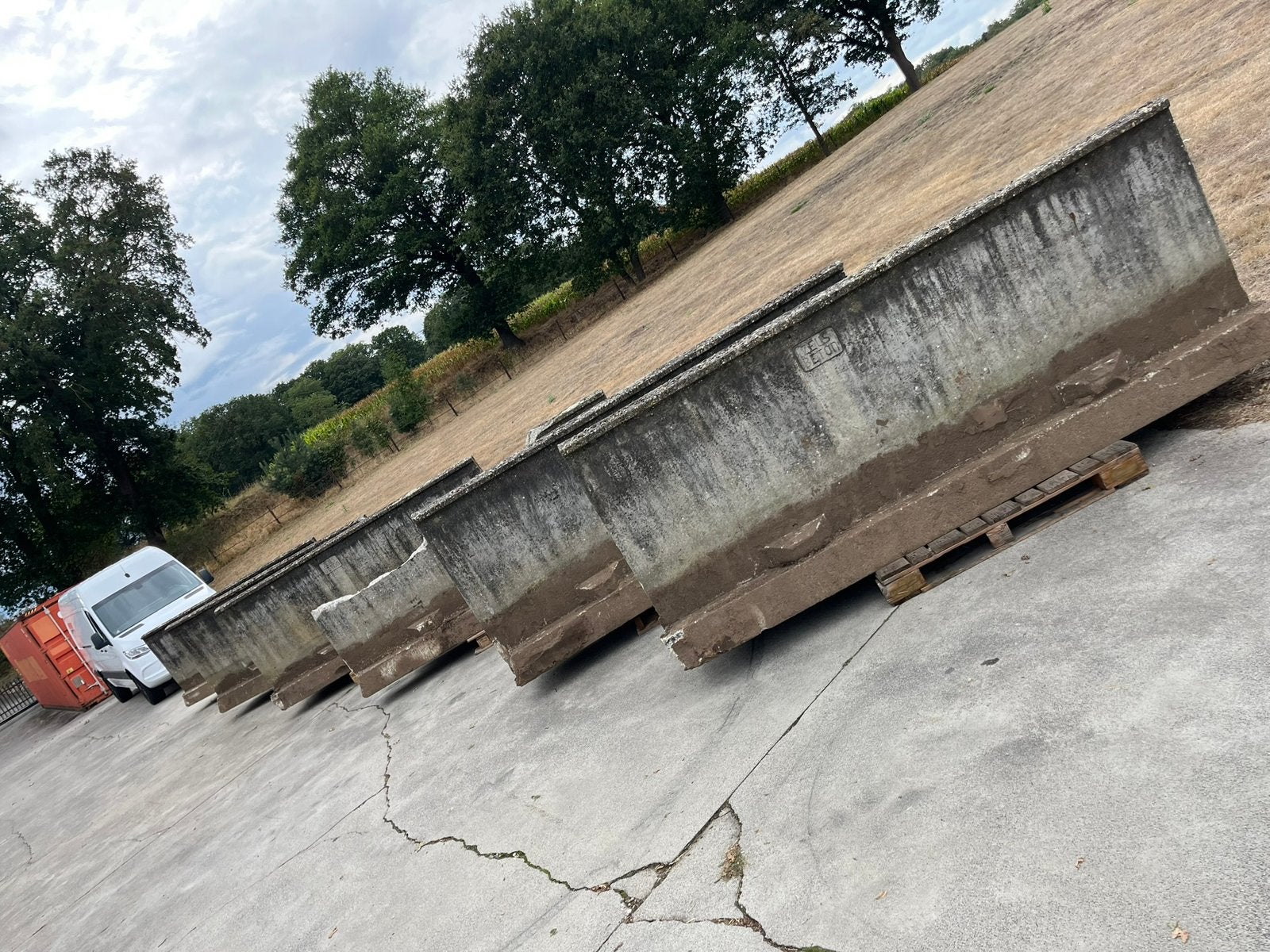 Betonnen keerwanden – 36 meter totaal, Ophalen, Biels, Zo goed als nieuw, Minder dan 100 cm