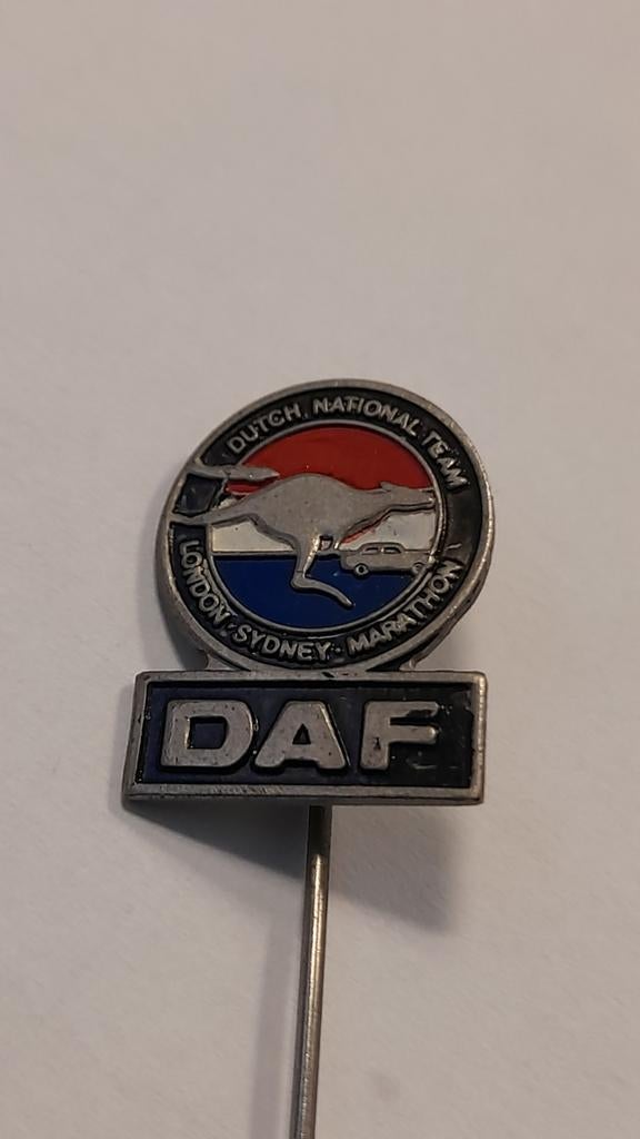 Vintage DAF London-Sydney Marathon Speldje, Verzenden, Gebruikt, Merk, Speldje of Pin