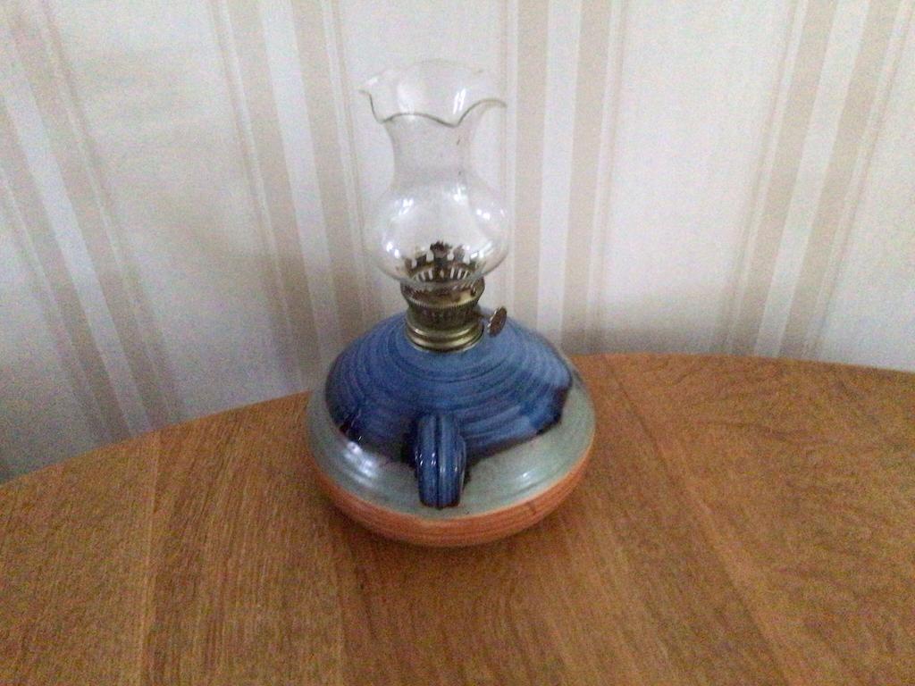 Olielamp 3 kleuren, Ophalen, Zo goed als nieuw