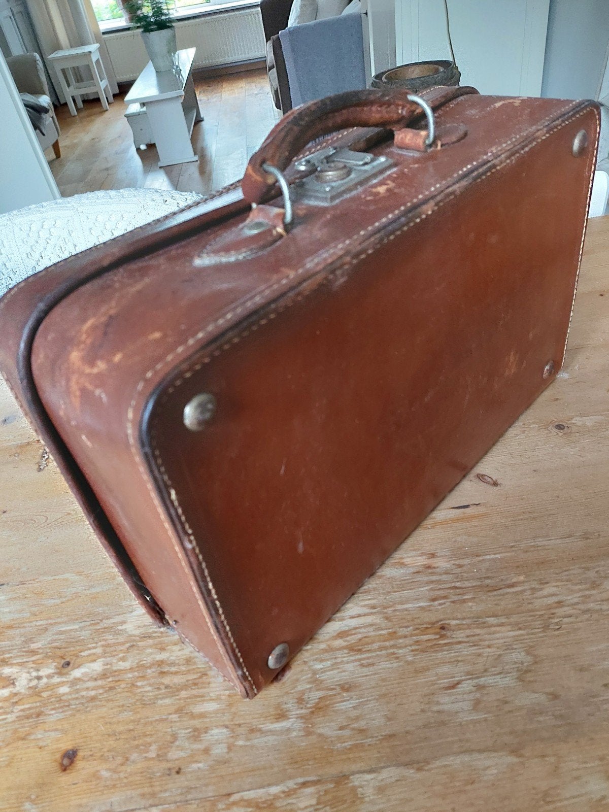 Oud leren koffertje, Antiek en Kunst, Ophalen of Verzenden
