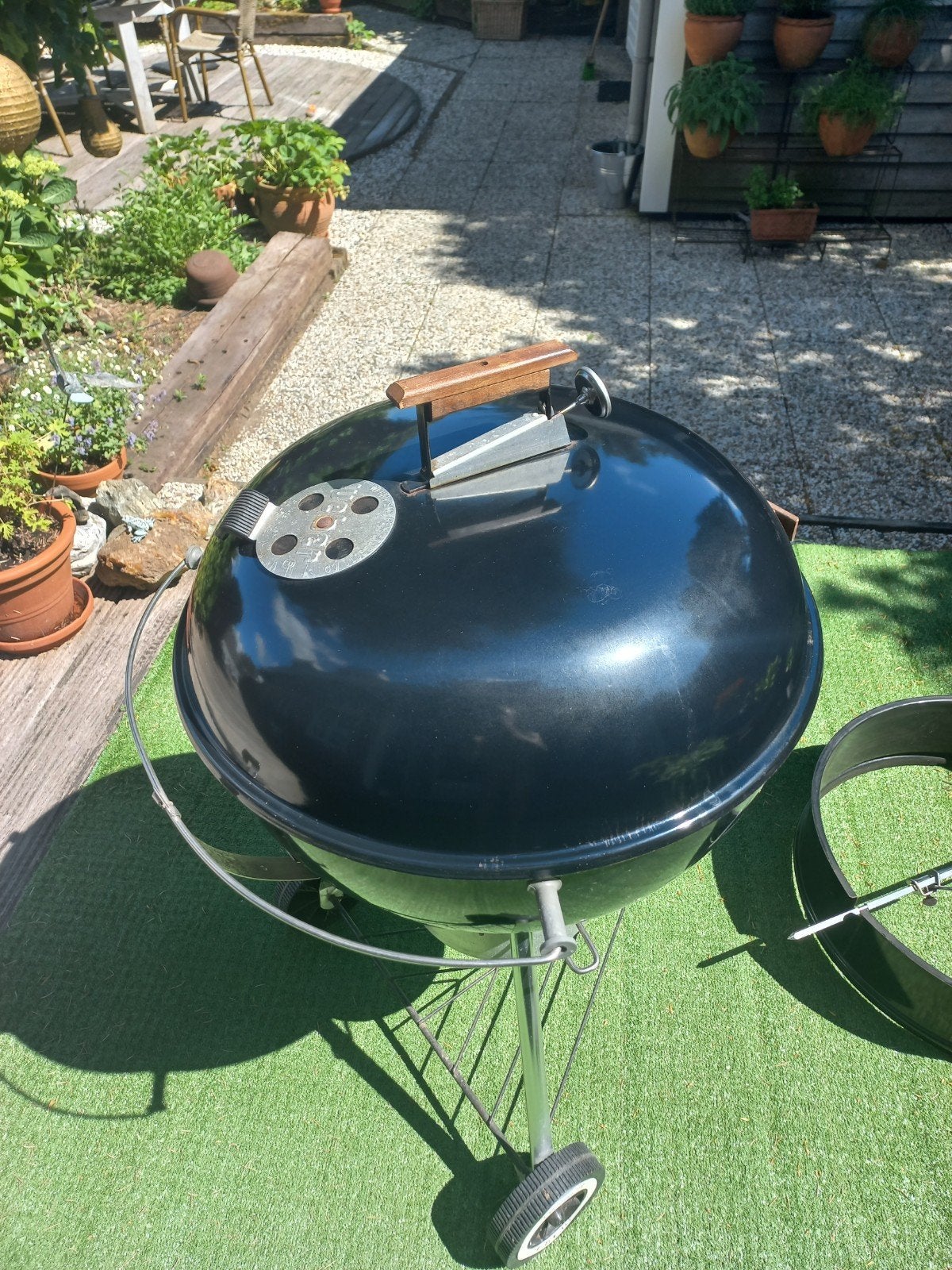Weber barbecue met elektrische spit, Tuin en Terras, Barbecue-accessoires, Ophalen