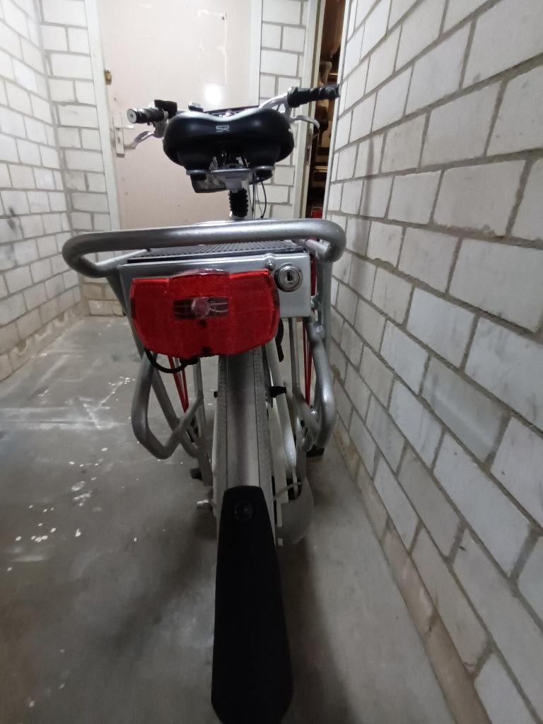 2x electrische fiets, Ophalen, Zo goed als nieuw, 50 km per accu of meer, Overige merken