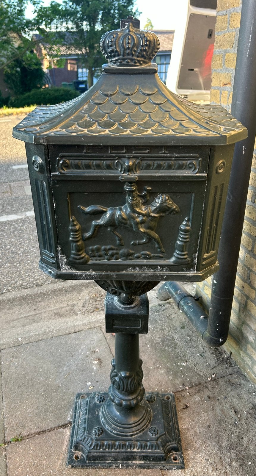 Antieke Staande Brievenbus - Klassiek Design, Ophalen, Gebruikt, IJzer, Staande brievenbus