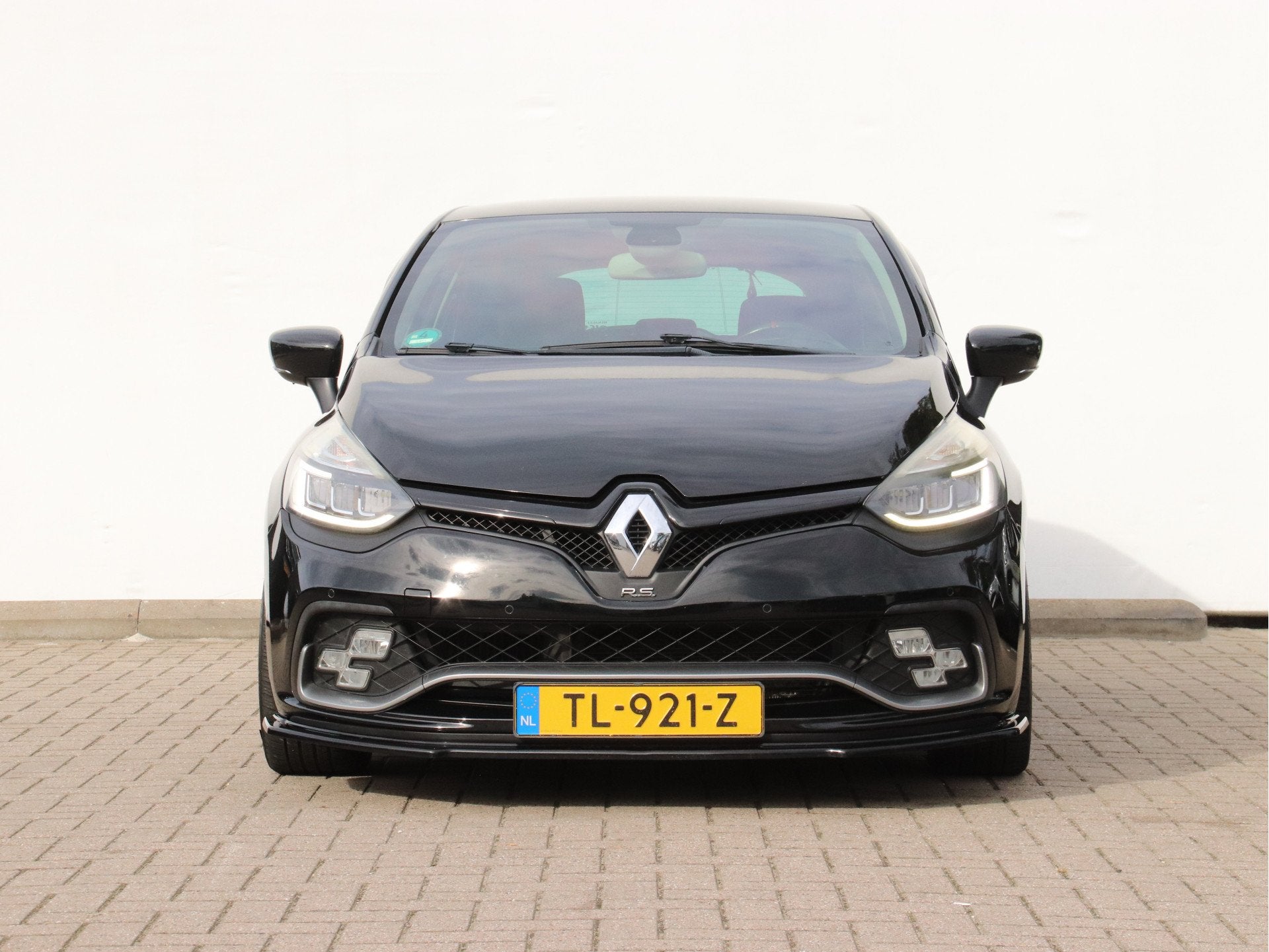 Renault Clio 1.6 Turbo R.S. Trophy STOELVERW / CAMERA / NAVI, Auto's, 1618 cc, Gebruikt, 4 cilinders, Leder en Stof
