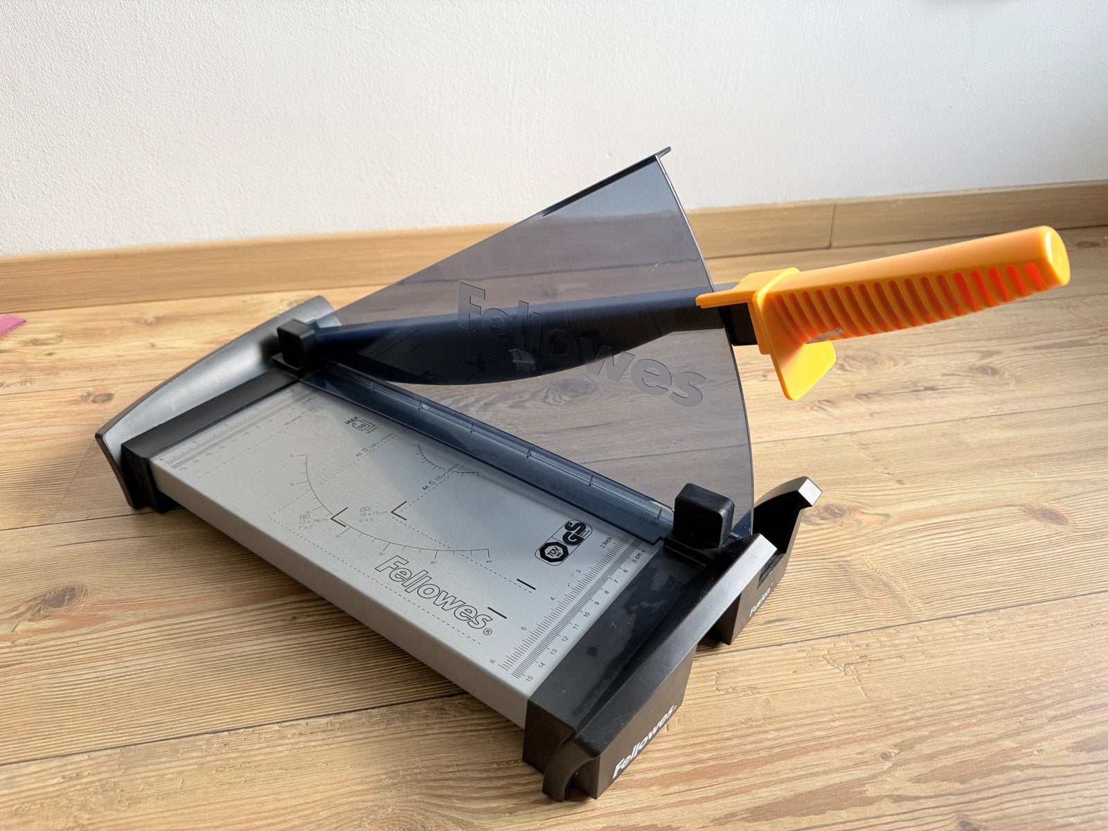 Fellowes guillotine snijmachine Fusion 10 vel (A4), Ophalen, Gebruikt