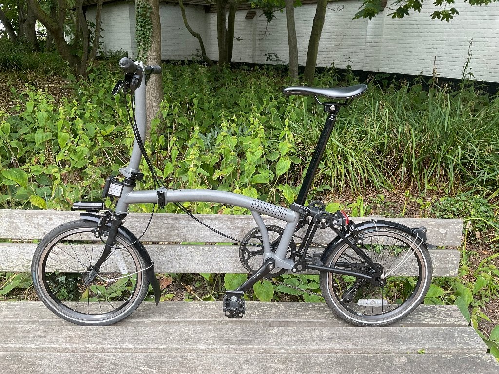 Brompton S4L - titanium - P-Line, Hobby en Vrije tijd, Overige Hobby en Vrije tijd, Ophalen, Zo goed als nieuw