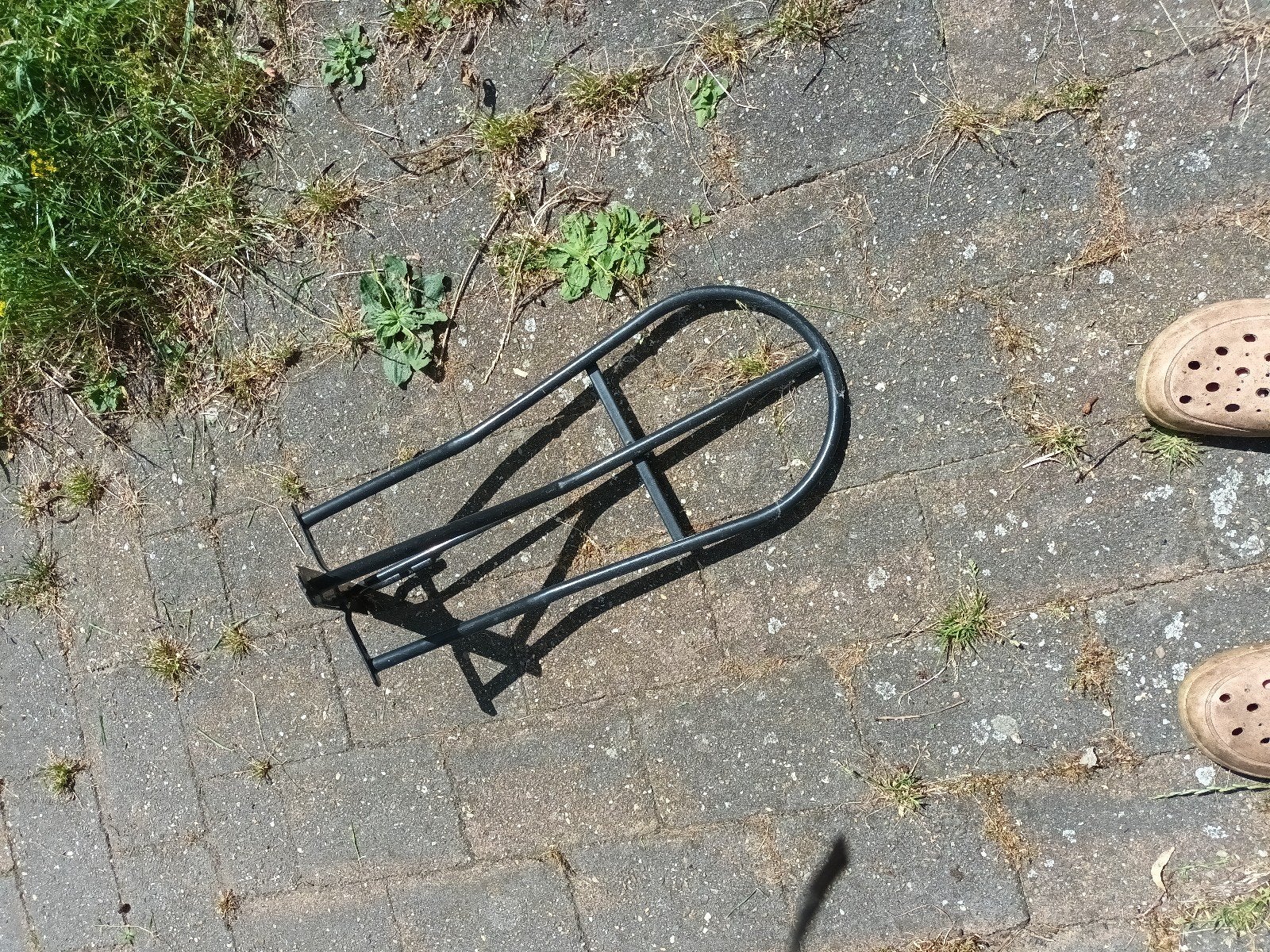 Te koop zadelsteun, Ophalen