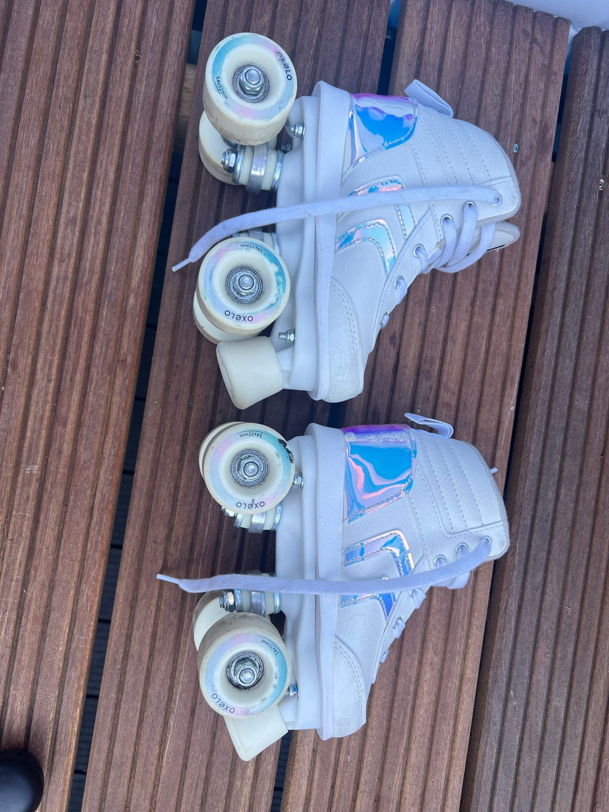 Oxelo rolschaatsen, maat 32, wit met holografische details, Ophalen of Verzenden, Zo goed als nieuw, Kinderen