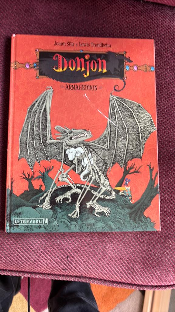 Donjon Armageddon - Joann Sfar & Lewis Trondheim, Boeken, Stripboeken, Eén stripboek, Ophalen of Verzenden, Zo goed als nieuw