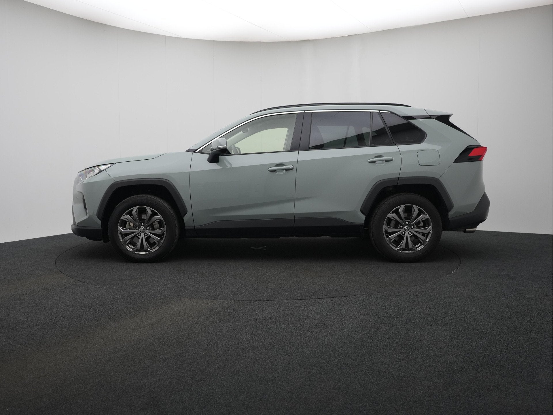 Toyota RAV4 2.5 Hybrid Executive Limited | Trekhaak | Zwart, 12 maanden, Gebruikt, 4 cilinders, Bedrijf