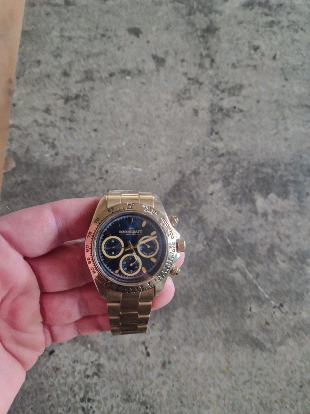 Rotorcraft Horloge -Goudkleurig met Donkerblauwe Wijzerplaat, Overige merken, Gebruikt, Polshorloge, Ophalen of Verzenden