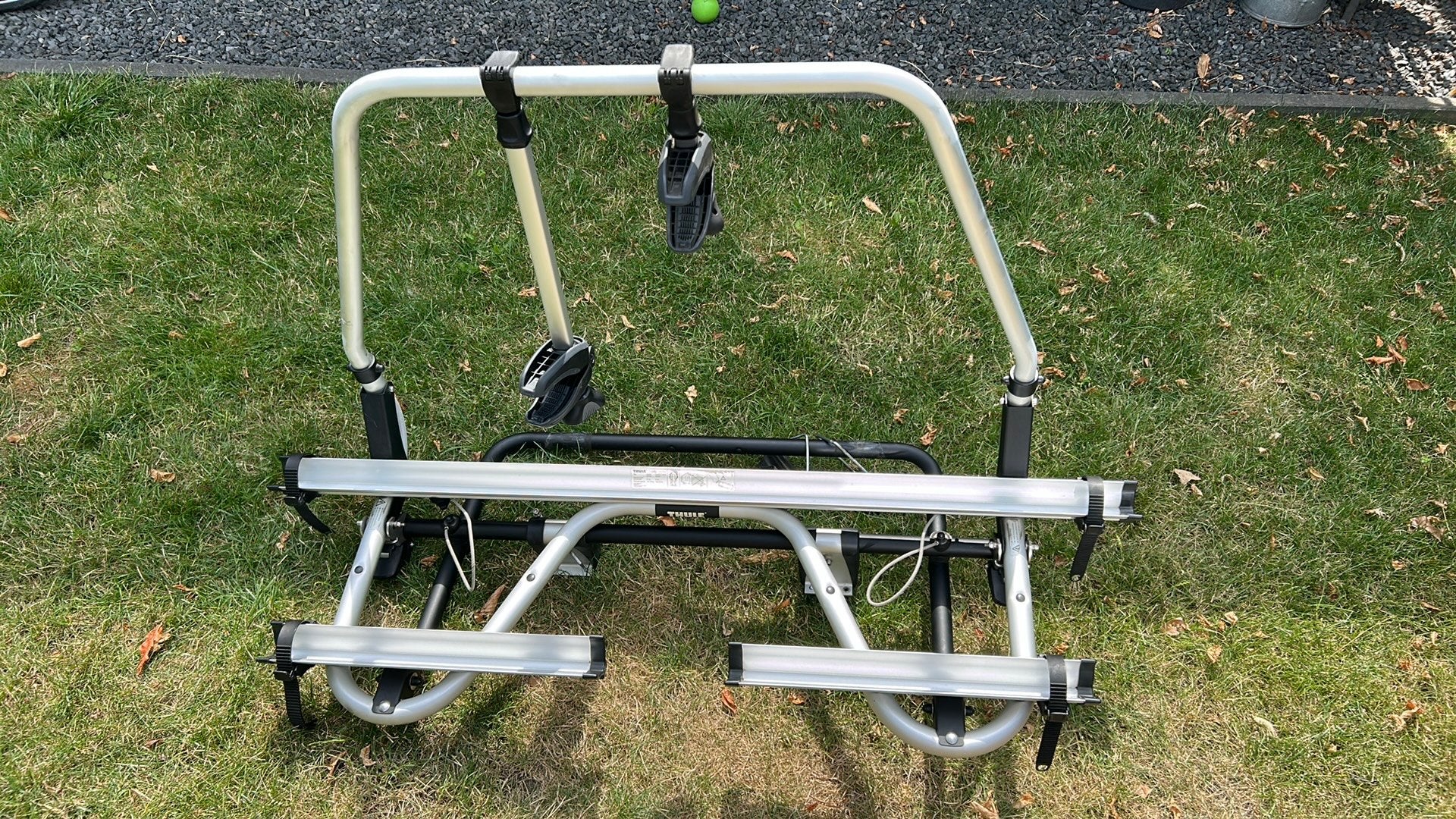 Thule fietsendrager kantelbaar voorop de dissel, Ophalen, Zo goed als nieuw