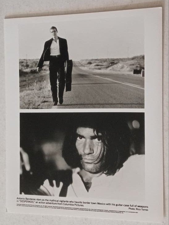Antonio Banderas in 'Desperado' - Originele Persfoto, Ophalen of Verzenden, Overige onderwerpen