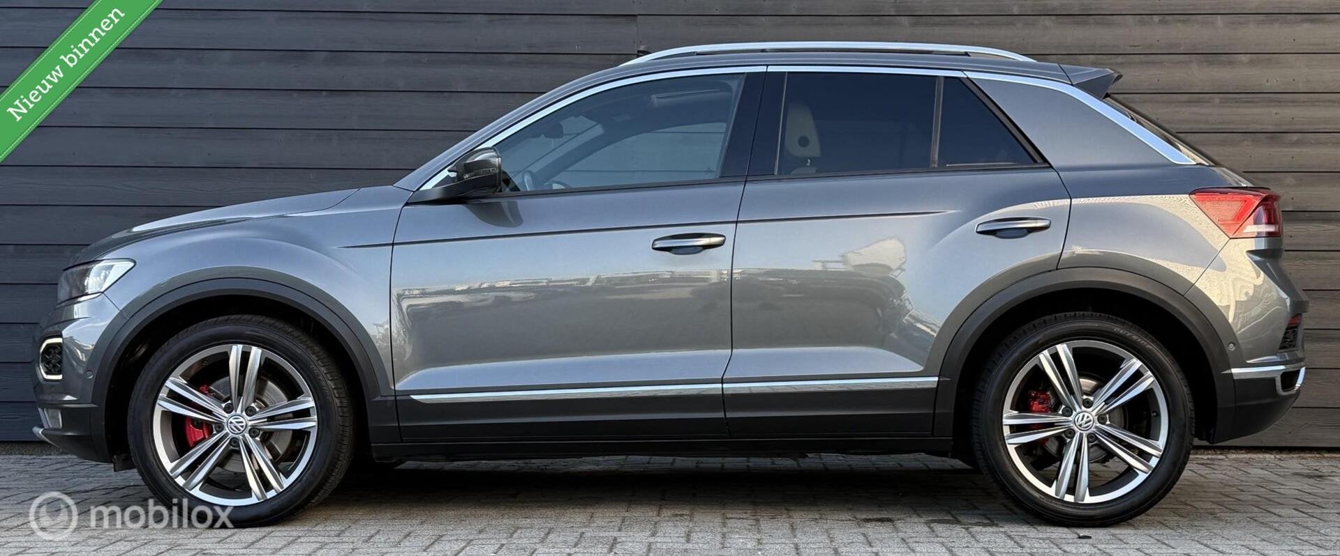 Volkswagen T-Roc 2.0 TSI 4M. Sport R-line/Pano.dak/Viritual, Auto's, Volkswagen, Automaat, 15 km/l, Gebruikt, Leder
