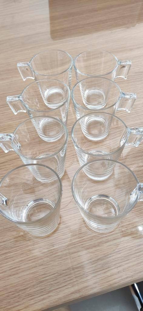 8 stuks nieuwe kopjes, lengte 8,5 cm en diameter 7,5 cm, Ophalen of Verzenden, Zo goed als nieuw