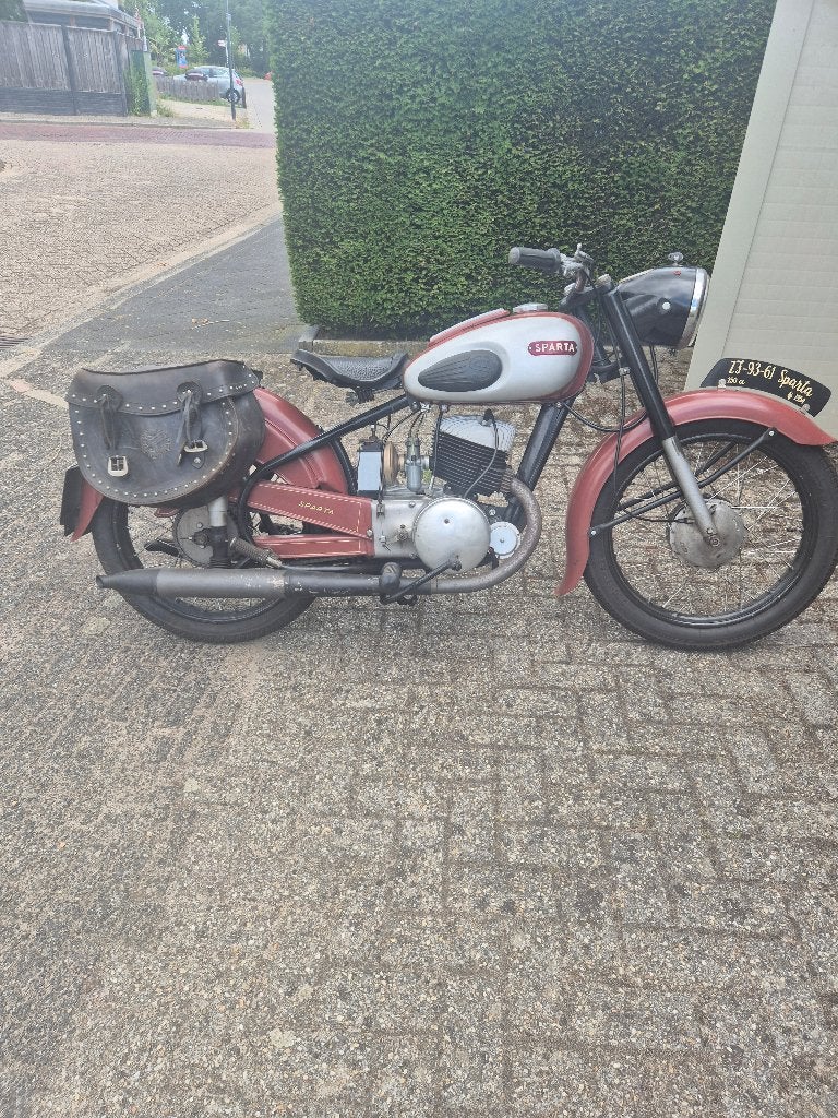 Oldtimer Sparta 250cc met Victoria motorblok uit 1954, Gebruikt, Particulier, Overig, 11 kW of minder