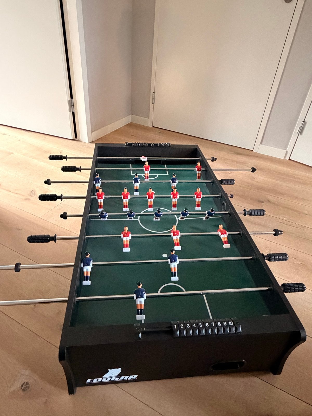 Cougar Tafelvoetbaltafel - Zo goed als nieuw, Ophalen of Verzenden, Zo goed als nieuw